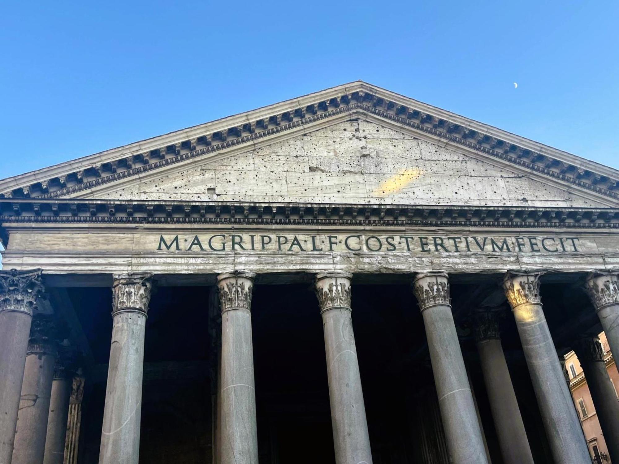 Pantheon 15 Gasthof *